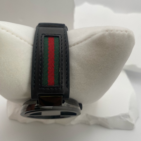 Gucci watch YA133206 Interlocking 42mm Red and Green Pattern Strap Unisex Watch - Picture 9 of 12